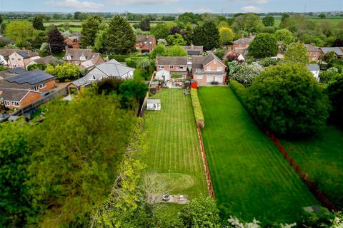 Bishopstone, Aylesbury HP17 4 bed detached house for sale