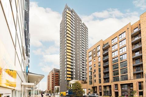 Prince Regent Road, Hounslow TW3 2 bed flat for sale