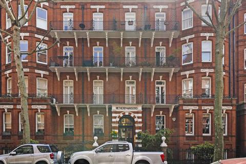 Earl's Court Square, London SW5 4 bed apartment for sale