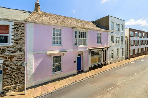 Buttgarden Street, Bideford 5 bed terraced house for sale