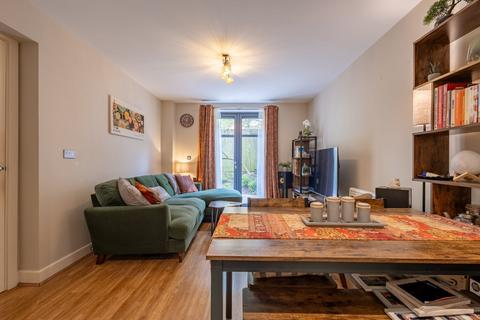 Birmingham B3 2 bed flat for sale