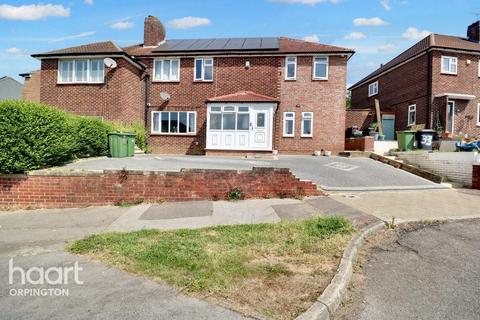 Chesterfield Close, Orpington 4 bed semi