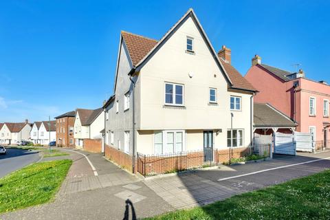 Abell Way, Chelmsford CM2 4 bed house for sale