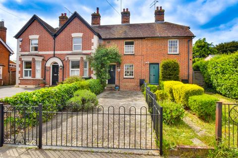 High Street, Great Dunmow 2 bed terraced house for sale
