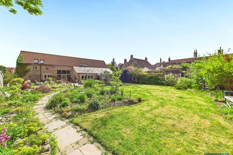 Gainsborough Road, Everton... 4 bed barn conversion for sale