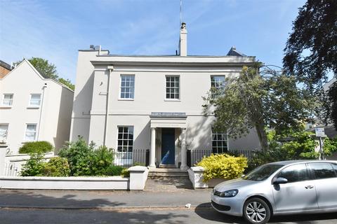Beauchamp Hill, Leamington Spa 1 bed flat for sale