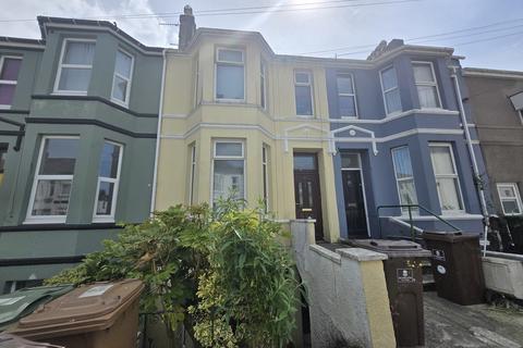 Tavy Place, Plymouth PL4 1 bed flat for sale