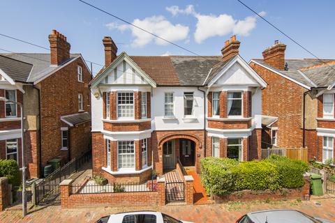 Stephens Road, Tunbridge Wells 4 bed semi