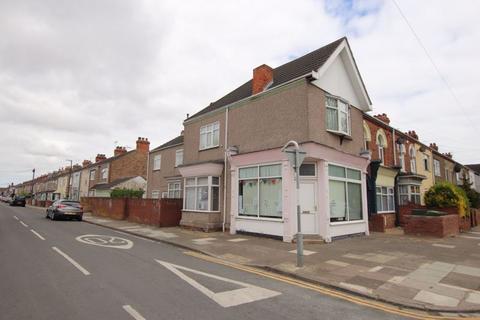 BRERETON AVENUE, CLEETHORPES 4 bed end of terrace house for sale