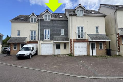 The Square, Grampound Road 3 bed terraced house for sale