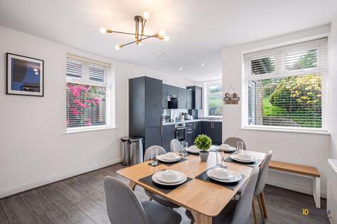 2 bedroom semi-detached bungalow for sale