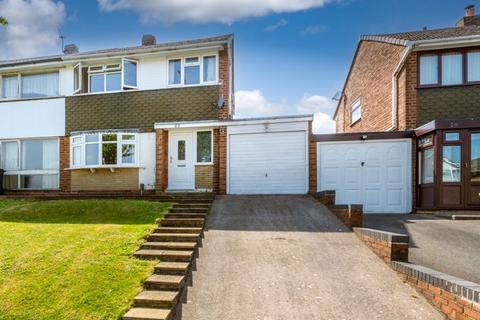 Rangeways Road, Kingswinford DY6 3 bed semi