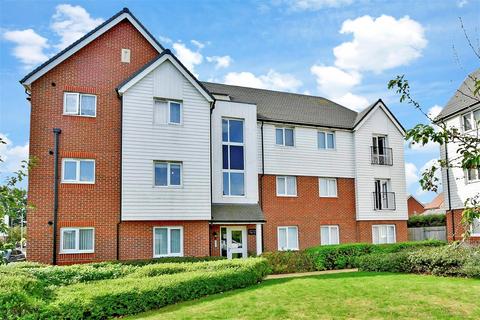 Vellum Drive, Sittingbourne, Kent 2 bed ground floor flat for sale