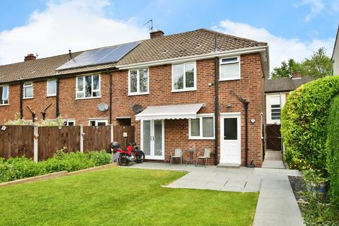 Grange Avenue, Cheadle SK8 3 bed end of terrace house for sale