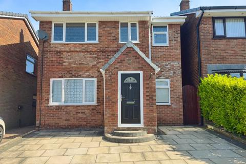 Elm Drive, Wigan WN5 3 bed detached house for sale