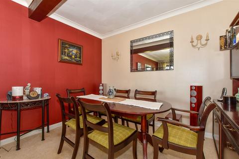 Maxwell Drive, Maidstone ME16 4 bed chalet for sale