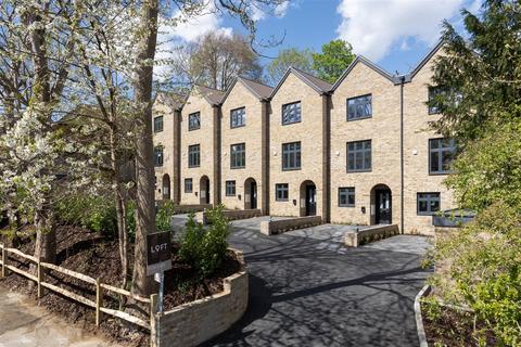 18 Haling Park Road, South Croydon CR2 4 bed terraced house for sale