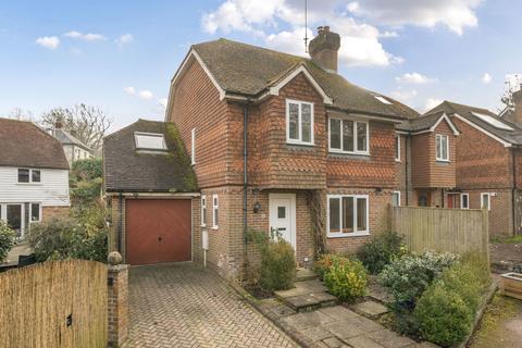 Mill Stream Close, Tunbridge Wells TN3 3 bed semi