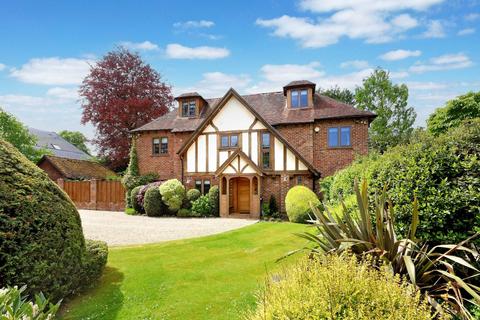 Bearswood End, Beaconsfield, HP9 5 bed detached house for sale