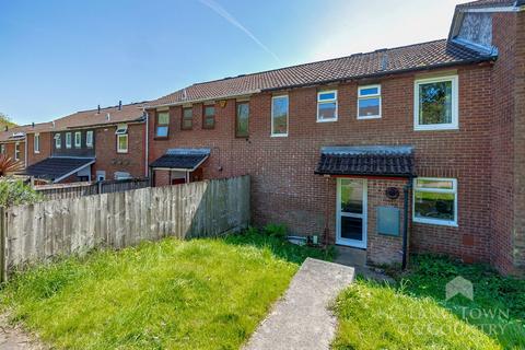 Penrith Gardens, Plymouth PL6 3 bed terraced house for sale