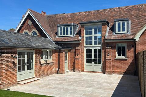 School Hall, Hadleigh Road, Raydon 4 bed house for sale