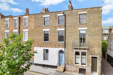 Chapel Place, Ramsgate CT11 6 bed terraced house for sale