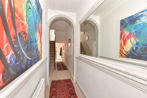 Chapel Place, Ramsgate CT11 6 bed terraced house for sale