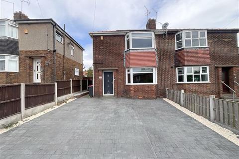 Chantry Place, Kiveton Park... 3 bed semi