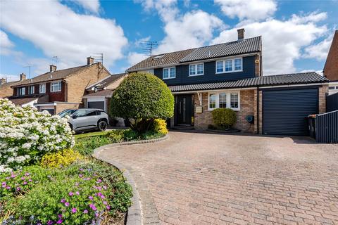Candale Close, Bedfordshire LU6 3 bed semi
