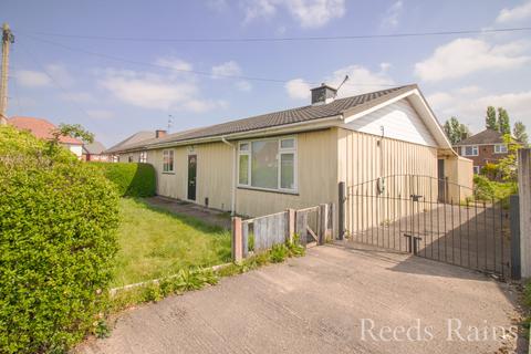 Wellswood Road, Cheshire CH66 3 bed bungalow for sale