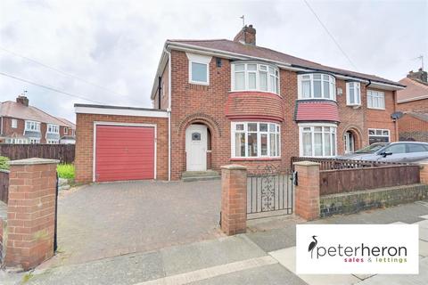 Kirkstone Avenue, Fulwell, Sunderland 3 bed semi