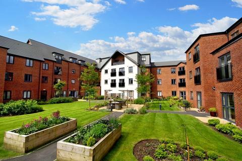 Balshaw Court Burlington Gardens... 1 bed apartment for sale