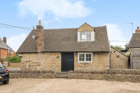 Millwood End,  Long Hanborough,  OX29 2 bed detached house for sale