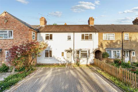 Carlisle Avenue, London, W3 3 bed terraced house for sale