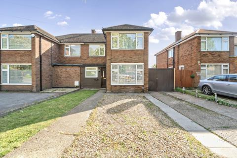 Poynters Road, Bedfordshire LU5 3 bed semi