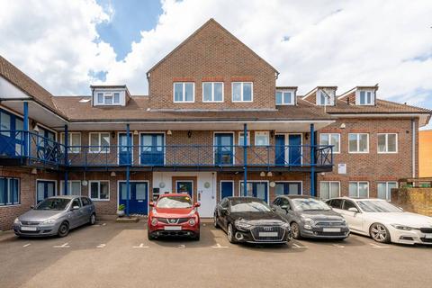 Tolworth Close, Surbiton, KT6 Studio for sale
