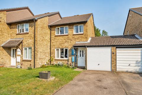 Cornflower Close, Locks Heath... 3 bed semi