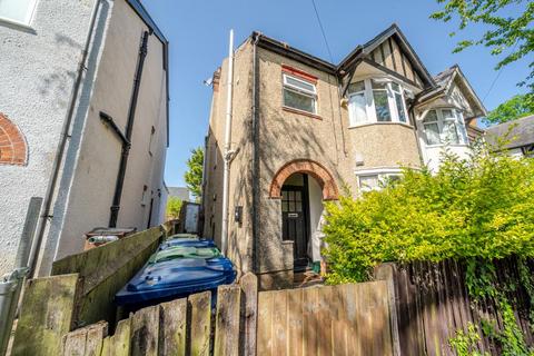 Central Headington,  Oxford,  OX3 4 bed semi