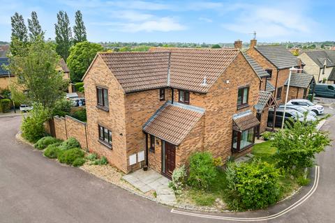 Blackthorn End, Leckhampton... 4 bed detached house for sale