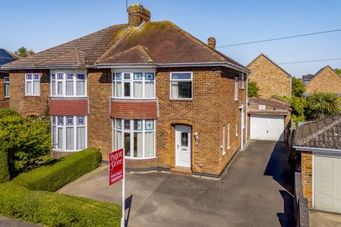 South Parade, Boston, Lincolnshire, PE21 3 bed semi
