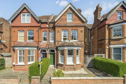 Pinfold Road, London SW16 2 bed flat for sale