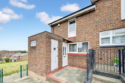 Sandbach Place, Woolwich, SE18 3 bed end of terrace house for sale