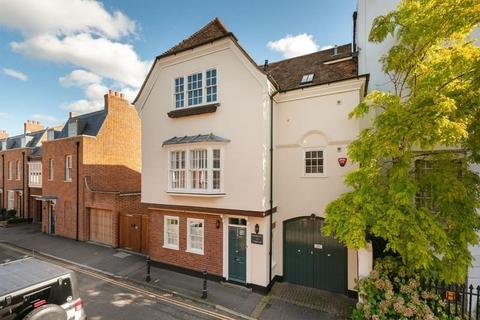 St. Peters Lane, Canterbury, Kent, CT1 5 bed detached house for sale