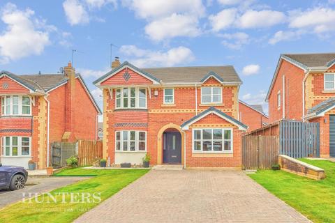 Brooklyn Avenue, Hurstead, OL16 2SG 4 bed detached house for sale