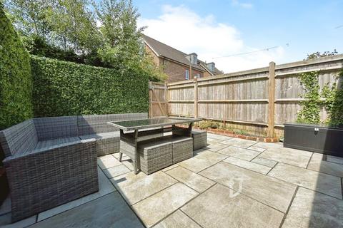 Waterloo Road, Tonbridge, Kent 3 bed terraced house for sale