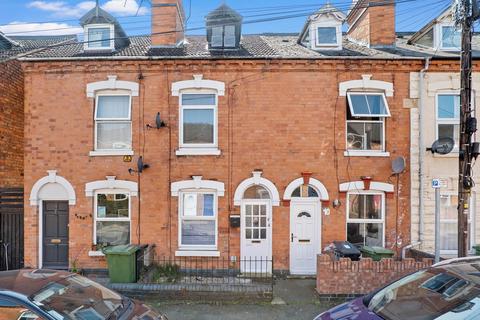9 Lowell Street, Worcester. WR1 1NP 3 bed terraced house for sale