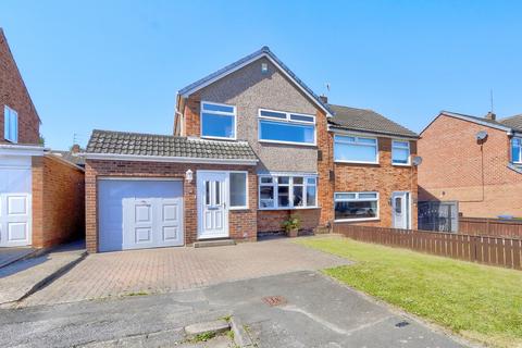 Wembley Way, Normanby, TS6 3 bed semi