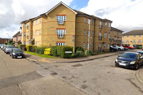 Exmoor Court, Paighton Close, Romford 2 bed flat for sale