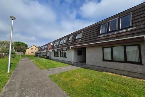 Hilton Court, Inverness IV2 1 bed apartment for sale