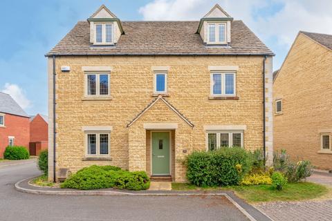 Hart Close, Upper Rissington, GL54 5 bed detached house for sale